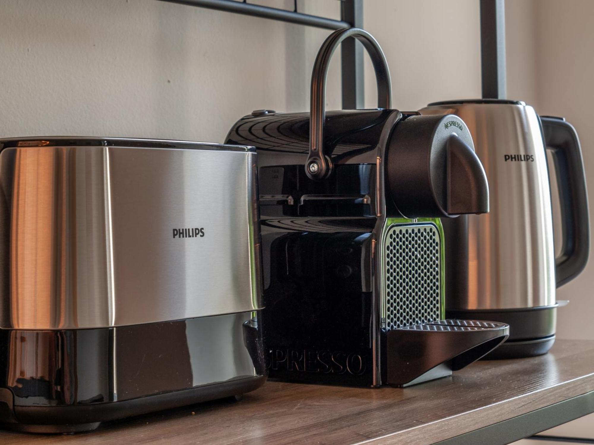Boho-Suite - Sauna, Netflix, Nespresso, Zentral, Messe เคมนิตซ์ ภายนอก รูปภาพ
