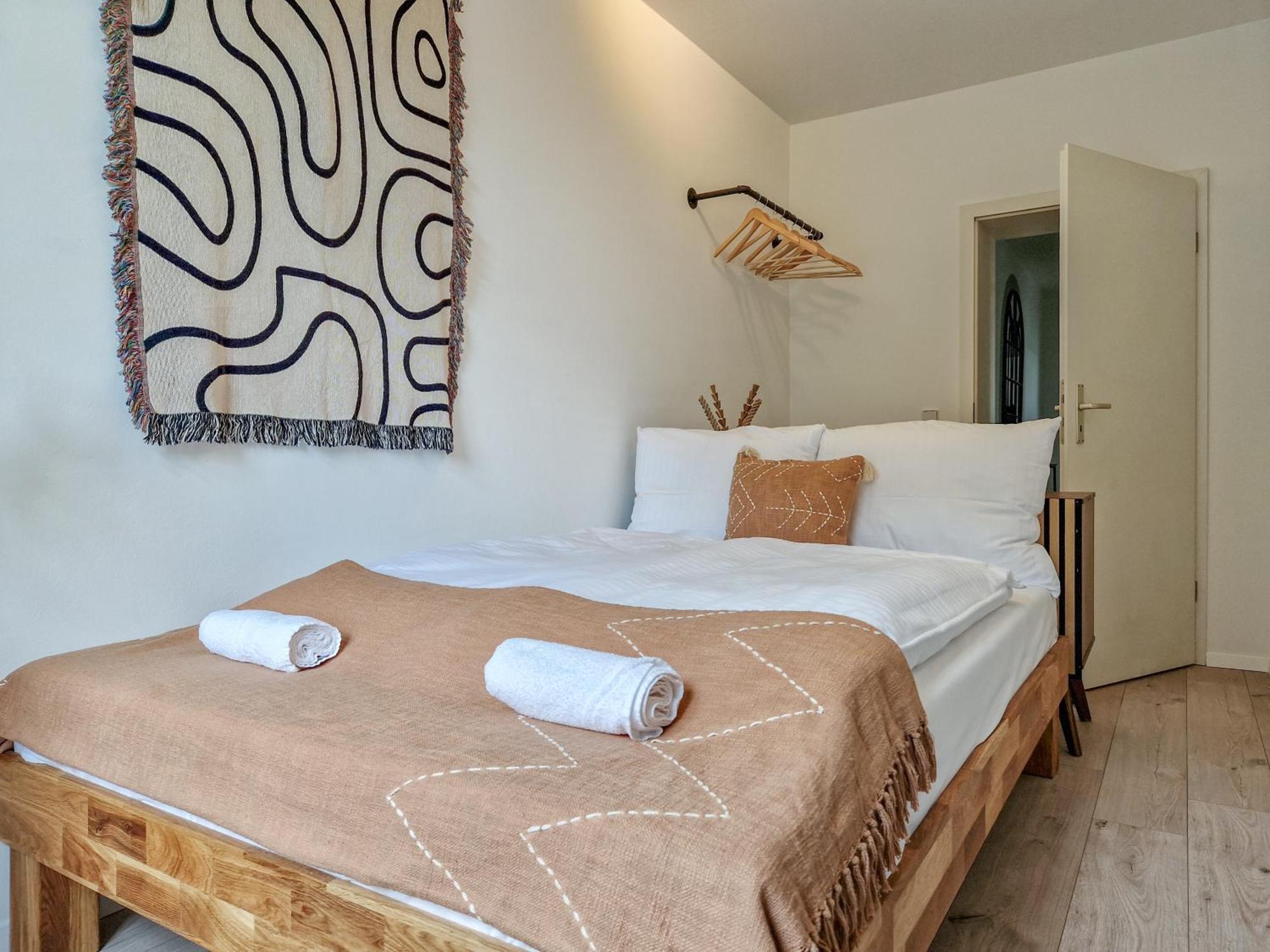 Boho-Suite - Sauna, Netflix, Nespresso, Zentral, Messe เคมนิตซ์ ภายนอก รูปภาพ